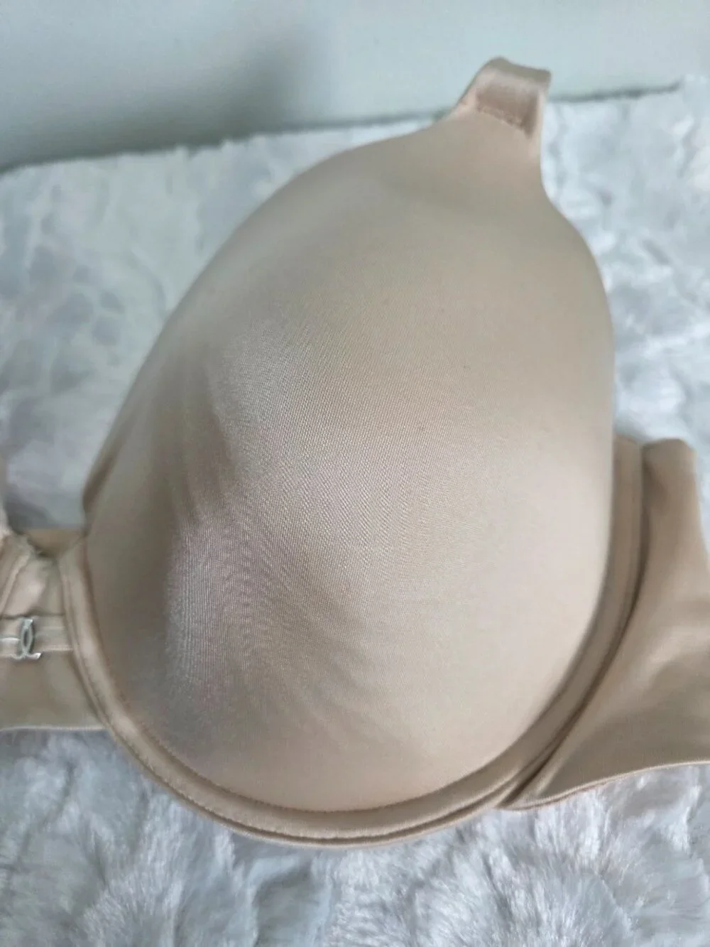 Vanity Fair Bra Women's 40D Beige Body Sculpt Underwire Padded Adjustable NWOT